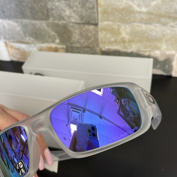 Oakley Crankshaft 60mm Polarized Sunglasses - Picture 14 of 16